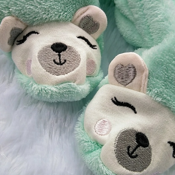 🆕 new w/ tags NEWBORN FOOTIES w/TAGS - Picture 4 of 7